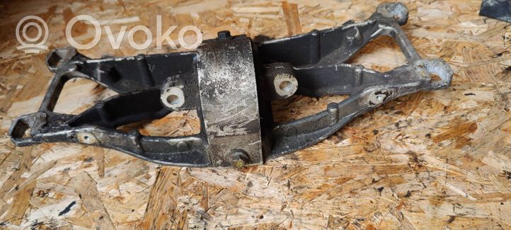 Jaguar S-Type Supporto di montaggio scatola del cambio 4R835060AC