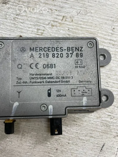 Mercedes-Benz CLK A209 C209 Antenos stiprintuvas A2198203789