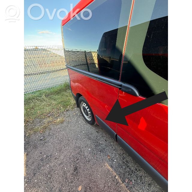 Opel Vivaro Contur aripă spate 