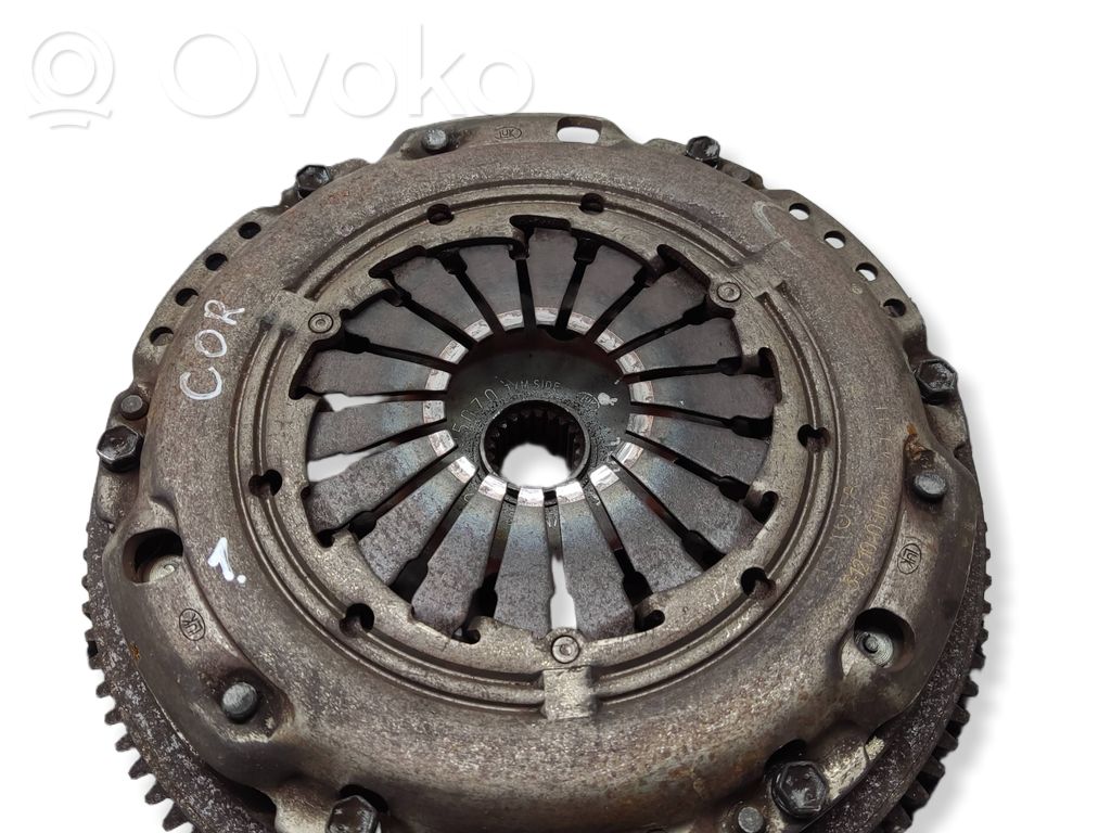 Toyota Corolla E120 E130 Sankabos komplektas 