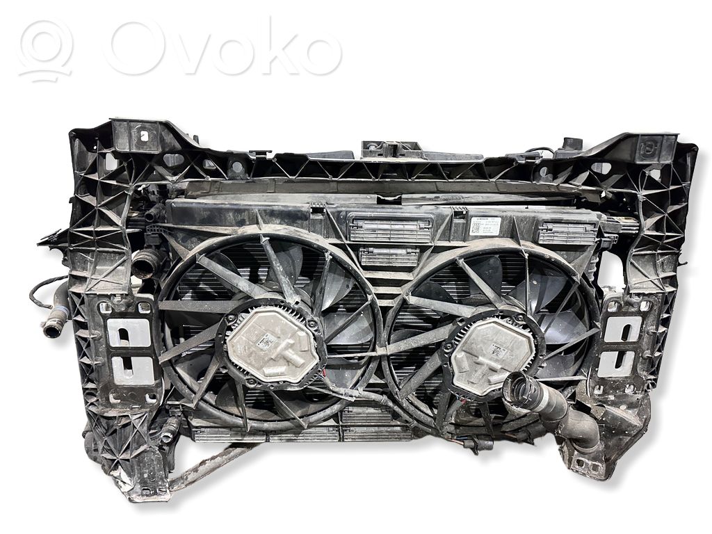 Audi Q7 4M Radiatorių komplektas 