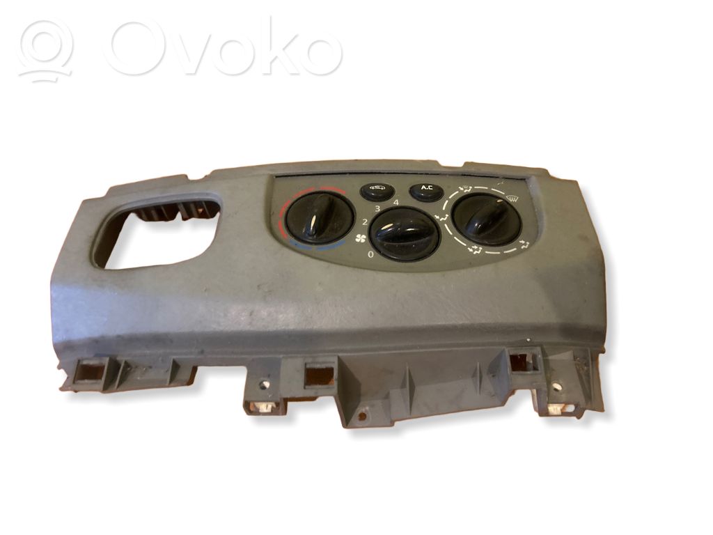 Renault Trafic II (X83) Climate control unit 
