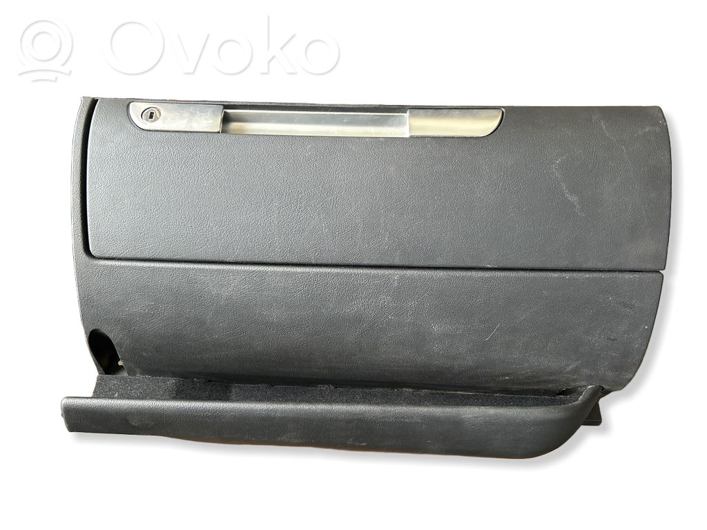 Audi TT Mk1 Daiktadėžė 
