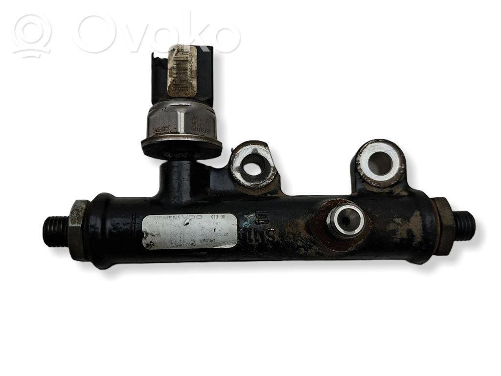 Peugeot 607 Tubo principal de alimentación del combustible 