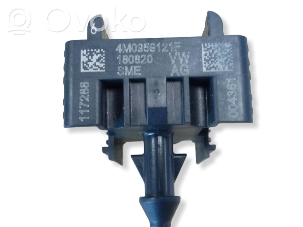 Audi Q7 4M Airbagsensor Crashsensor Drucksensor 