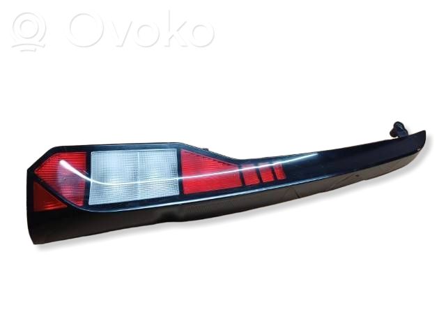 Lampa tylna   2K7945096,F03804000,12032021