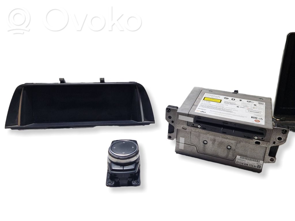 BMW 5 F10 F11 Panel radia 