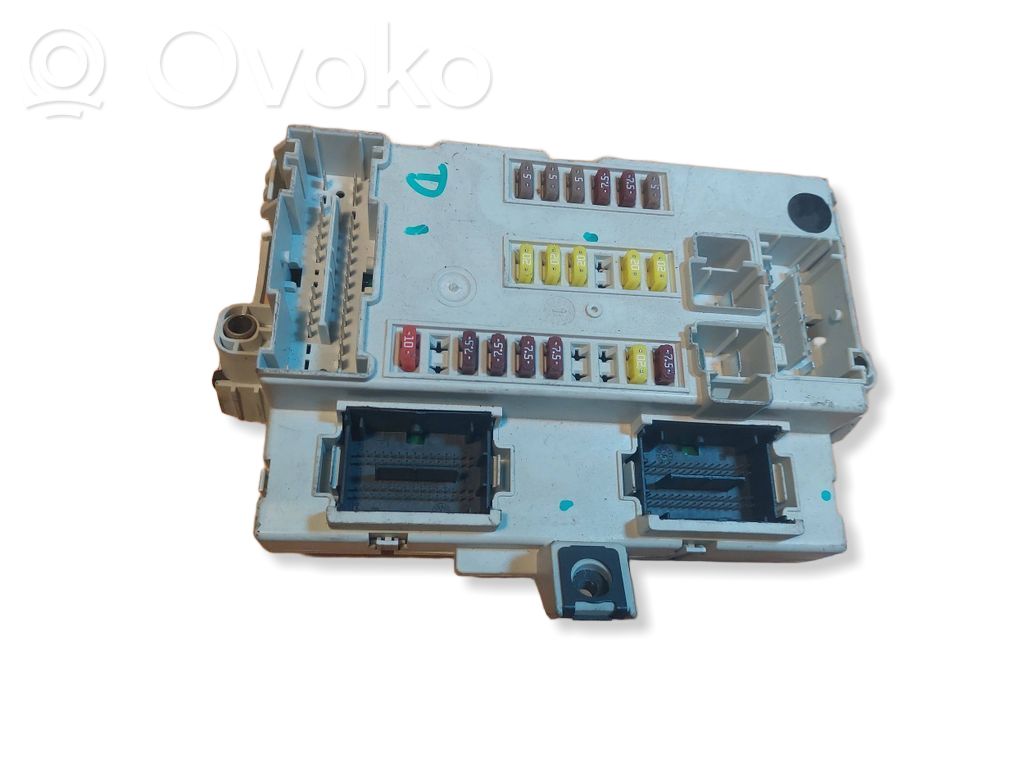 Fiat 500L Central body control module 
