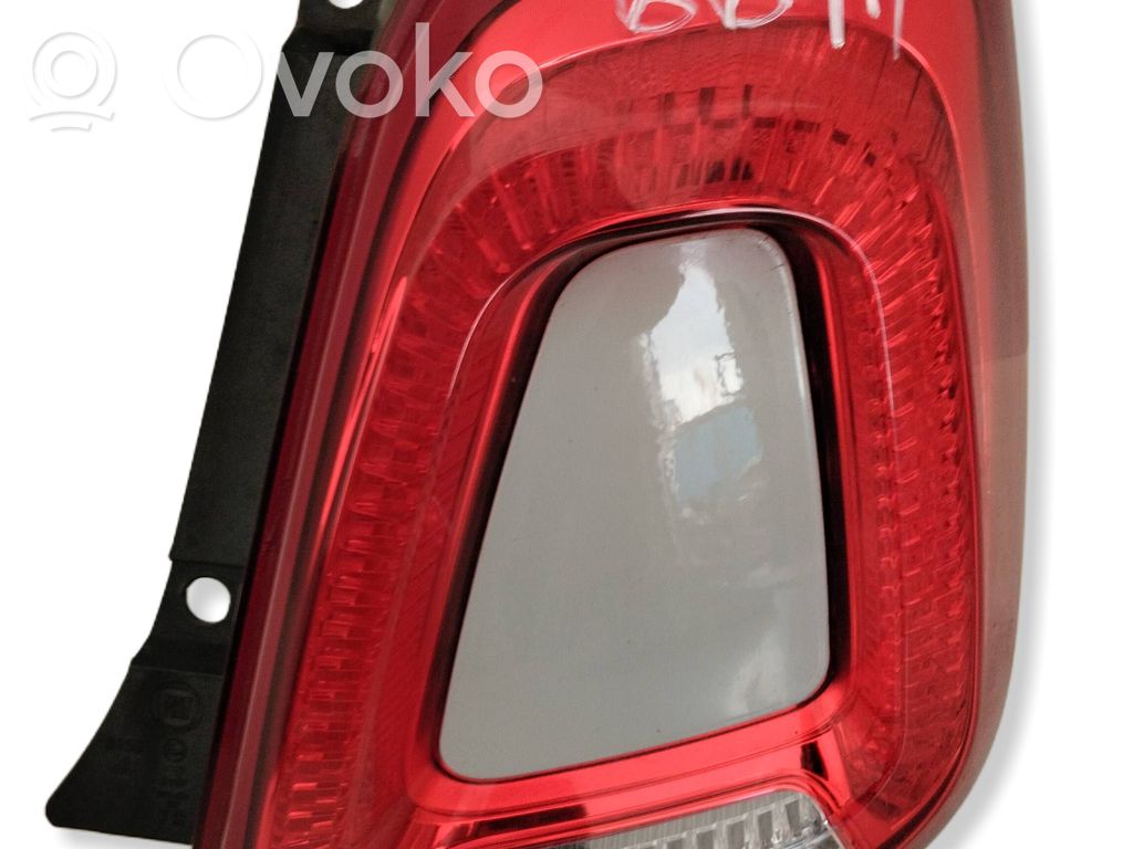 Lampa tylna   52007422,08159020,61590201