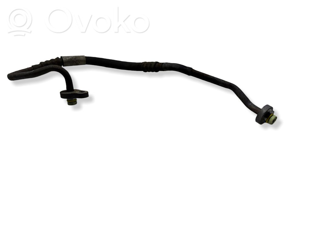 Volvo XC60 Ilmastointilaitteen putki (A/C) 