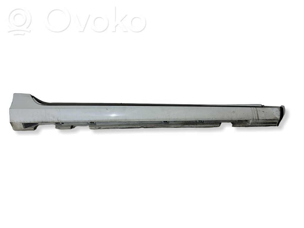 Volvo V60 Kynnys 