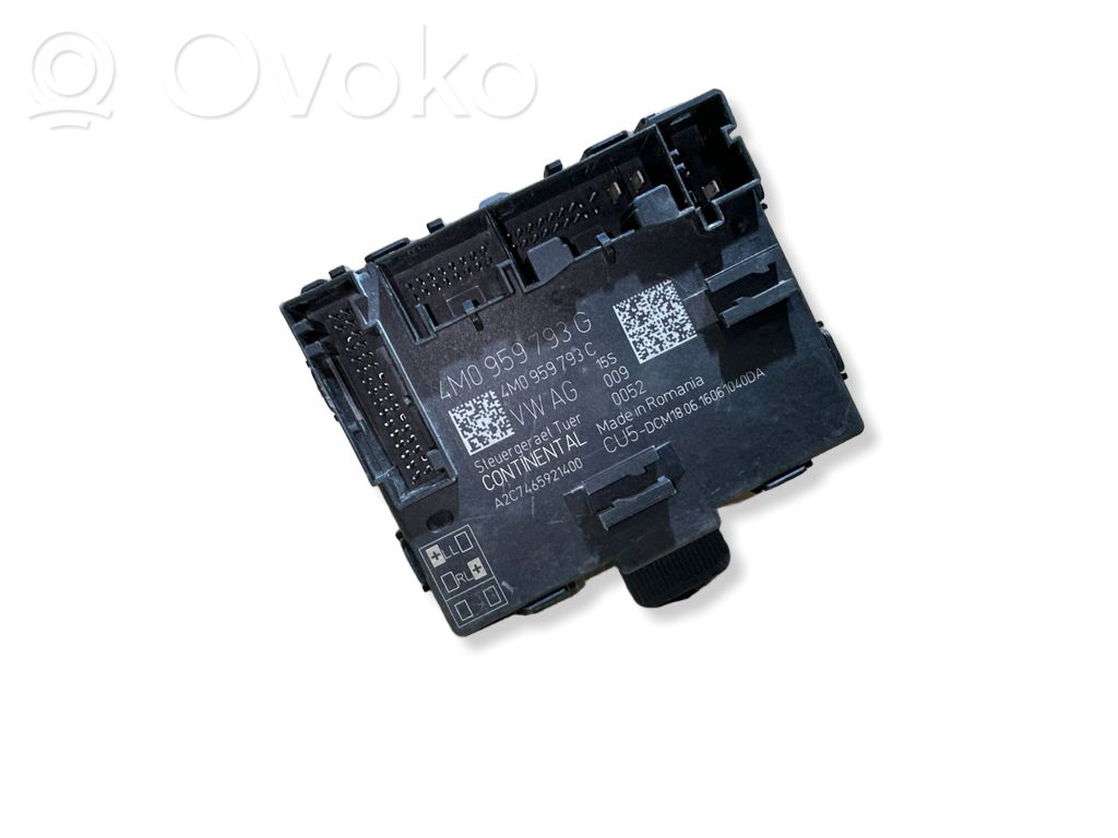 Audi Q7 4M Door control unit/module 