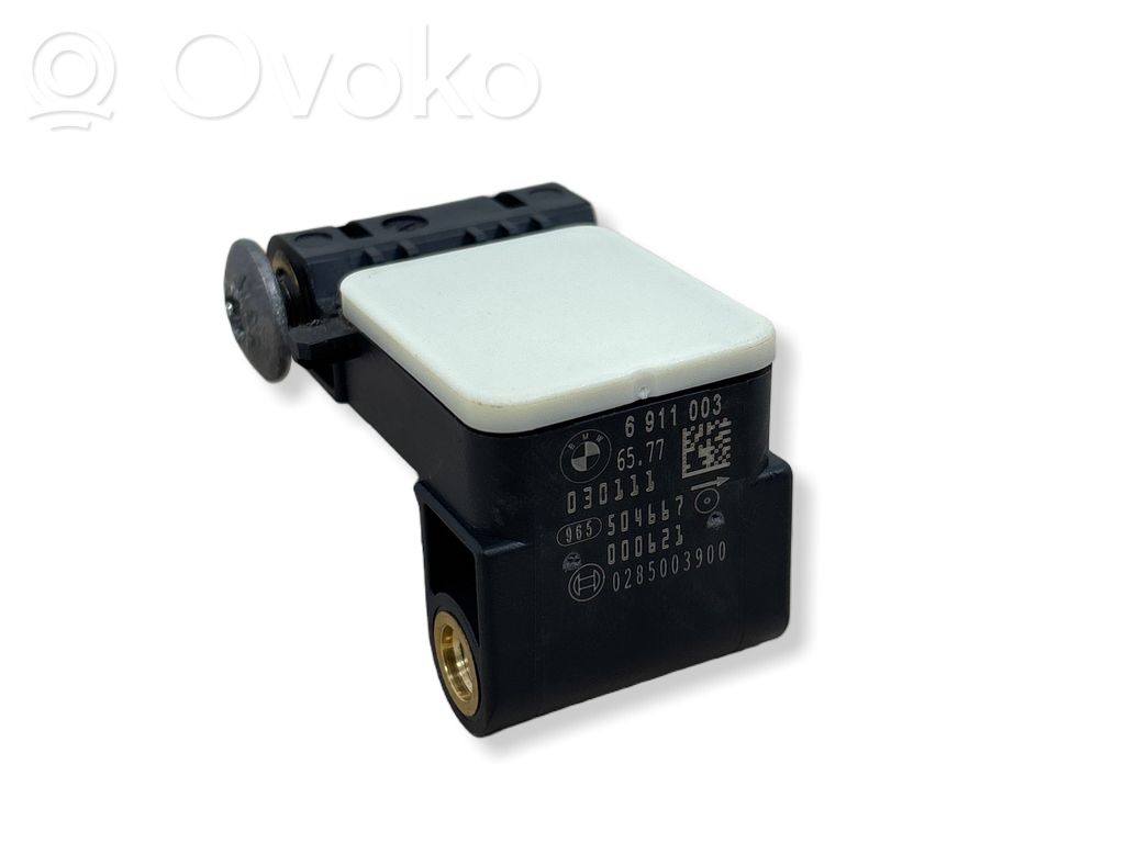 BMW X1 E84 Airbag deployment crash/impact sensor 
