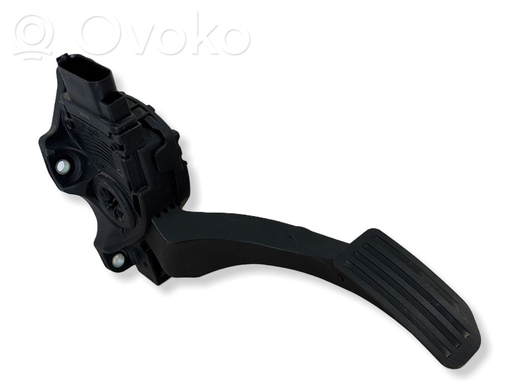 Volvo V70 Педаль акселератора 