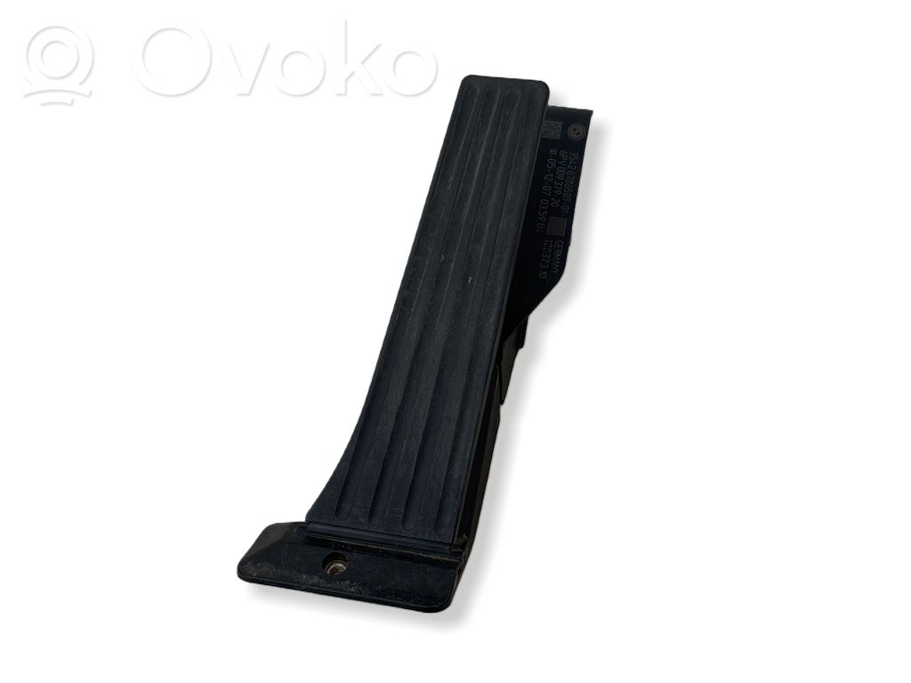 BMW 1 E81 E87 Accelerator throttle pedal 