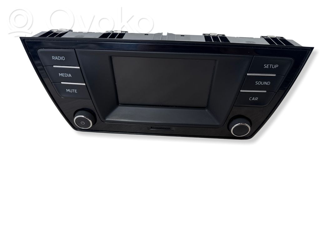 Panel / Radioodtwarzacz CD/DVD/GPS   6V0035867F,1600020173