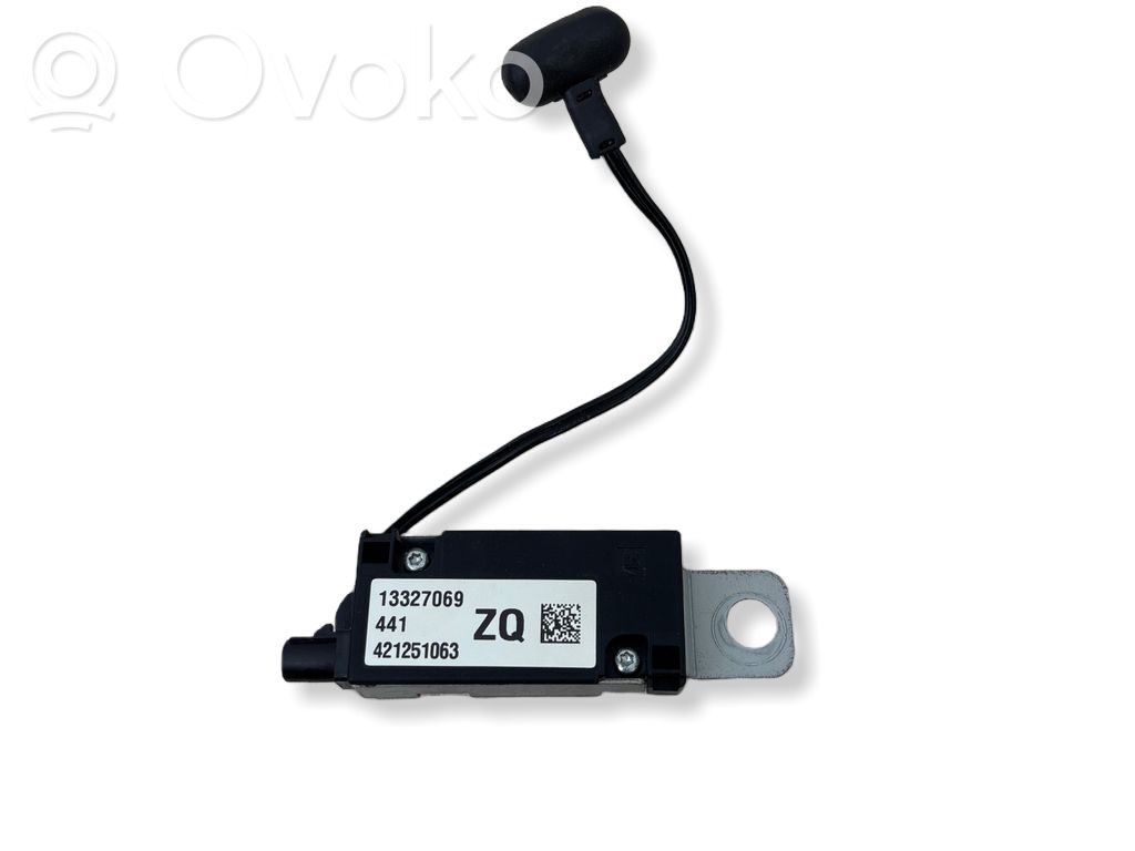 Opel Insignia A Antenos stiprintuvas 