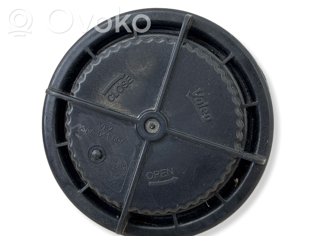 Osłona żarówki lampy przedniej   90009172,89502908