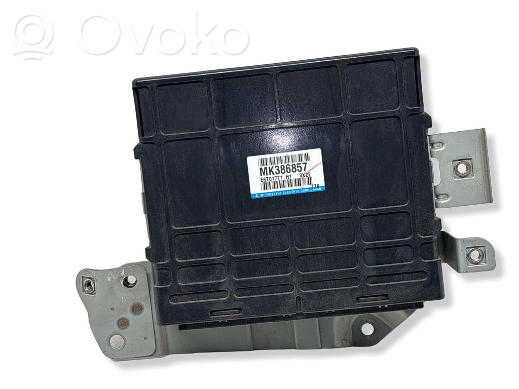 Mitsubishi Pajero Unidad de control/módulo del motor 