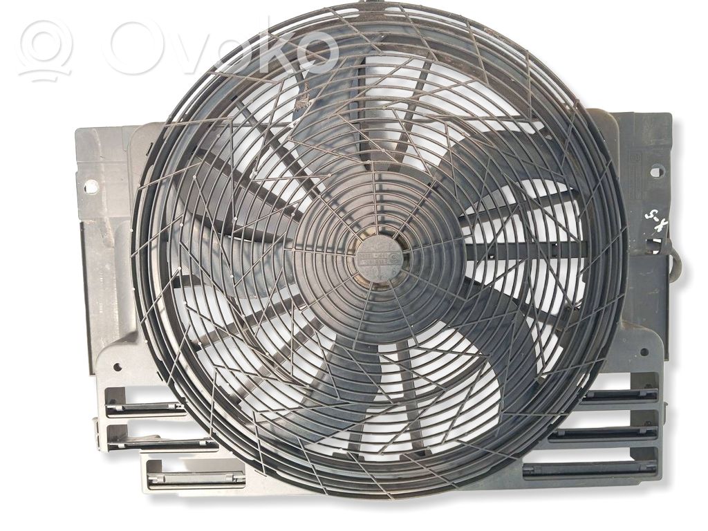 BMW X5 E53 Elektrisks radiatoru ventilators 