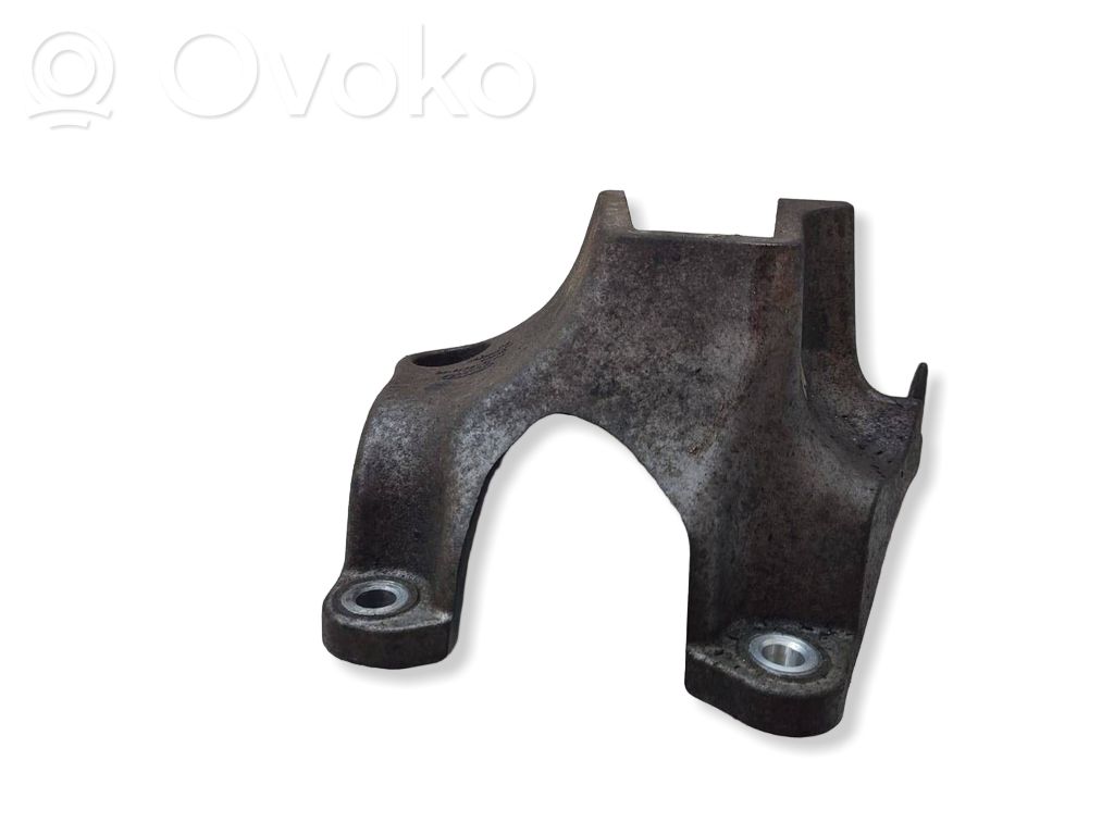 Ford Ranger Engine mounting bracket 