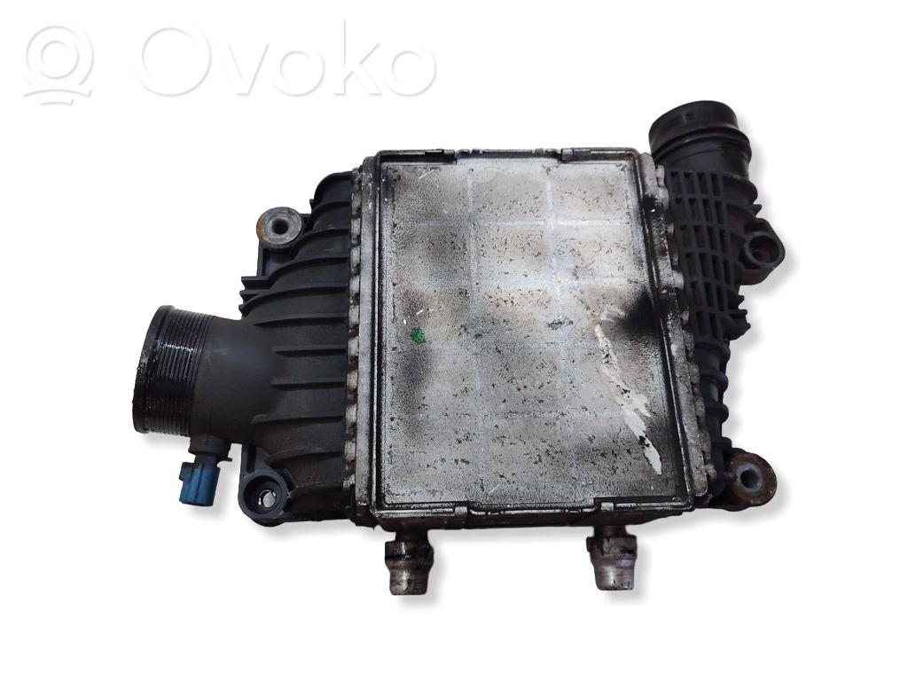 Interkūlerio radiatorius   GX736K775AC
