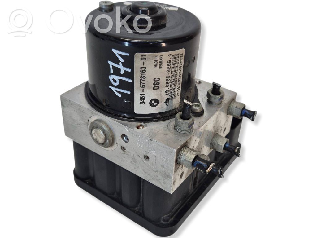 BMW 1 E81 E87 ABS Pump 