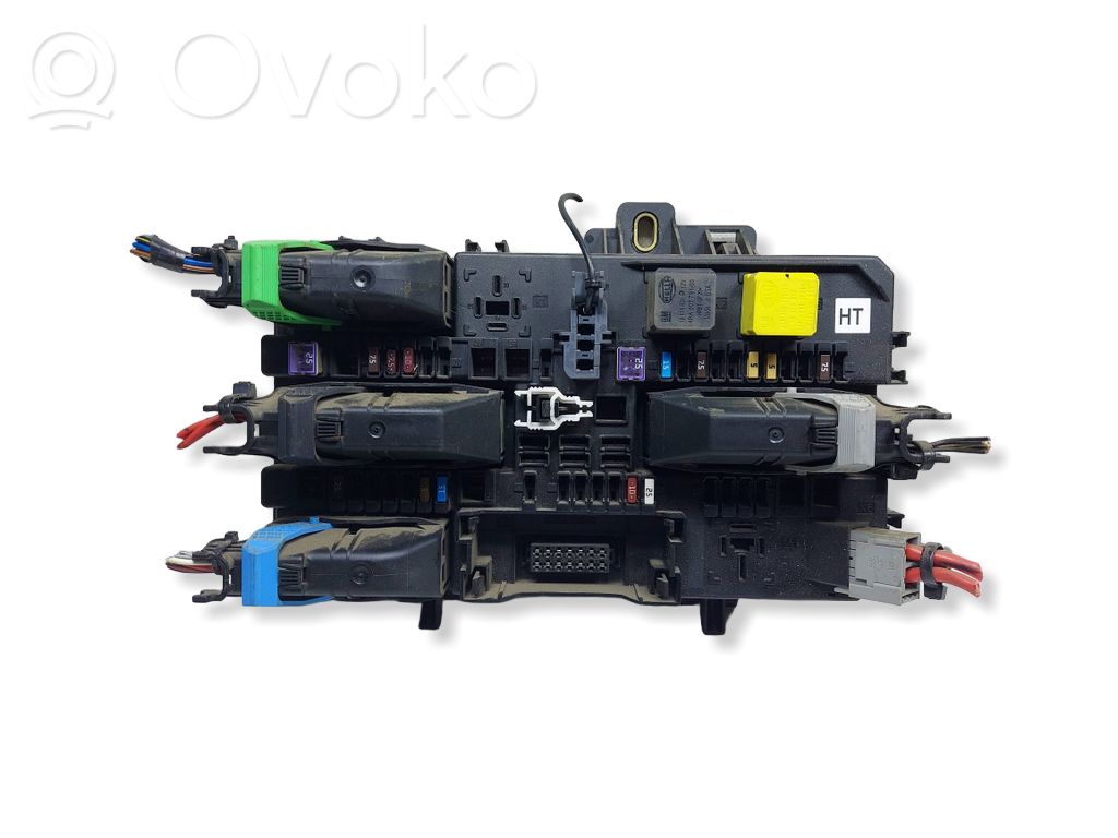 Opel Astra H Sulakemoduuli 