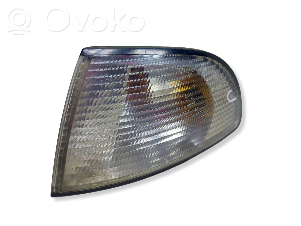 Audi A4 S4 B5 8D Front indicator light 