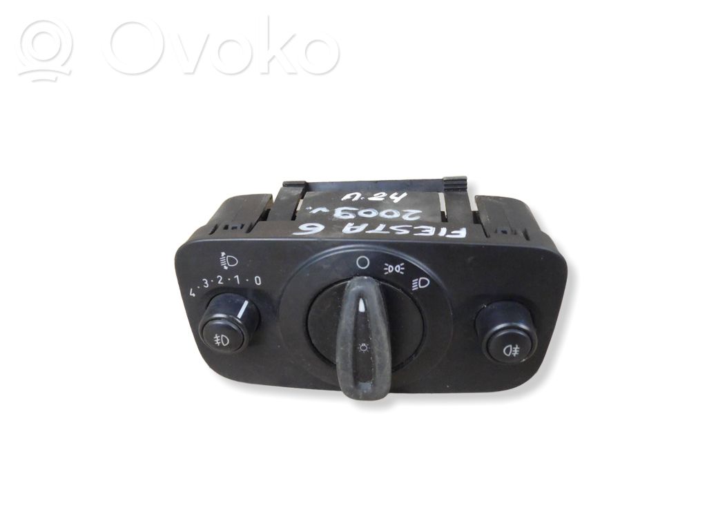Ford Fiesta Light switch 