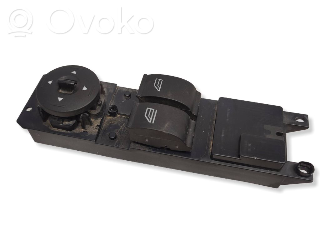Ford Focus Electric window control switch 