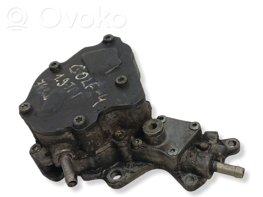 Volkswagen Golf IV Bomba de vacío 