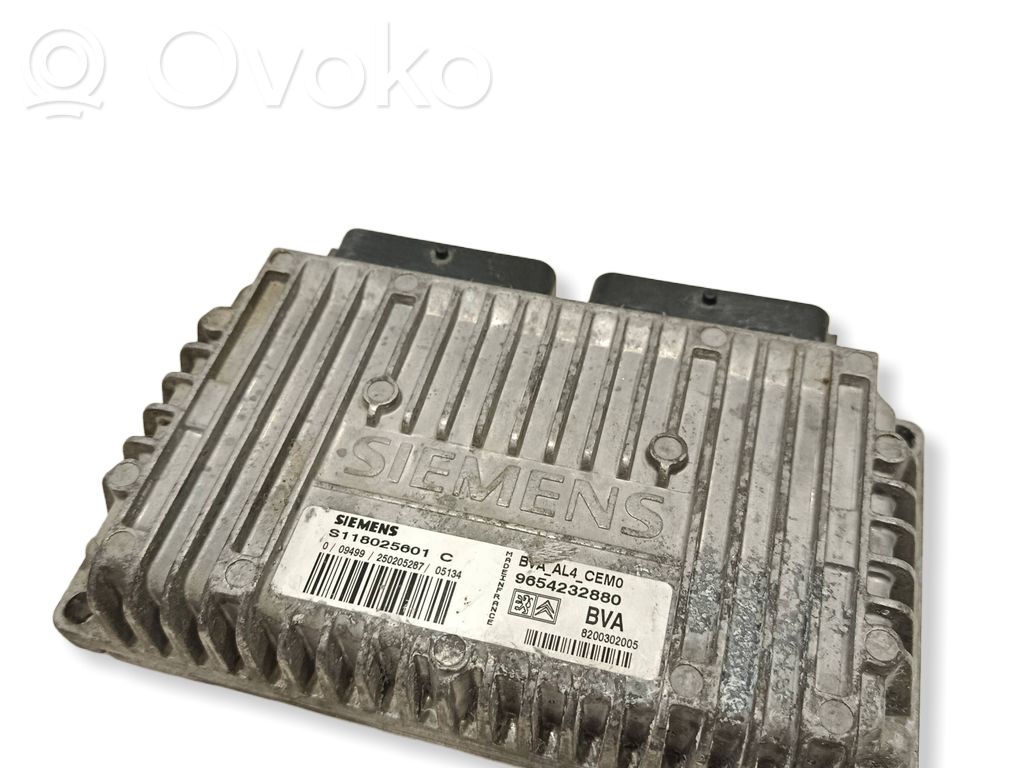 Peugeot 407 Gearbox control unit/module 