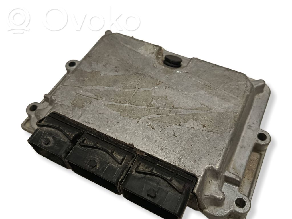 Peugeot 407 Engine control unit/module 