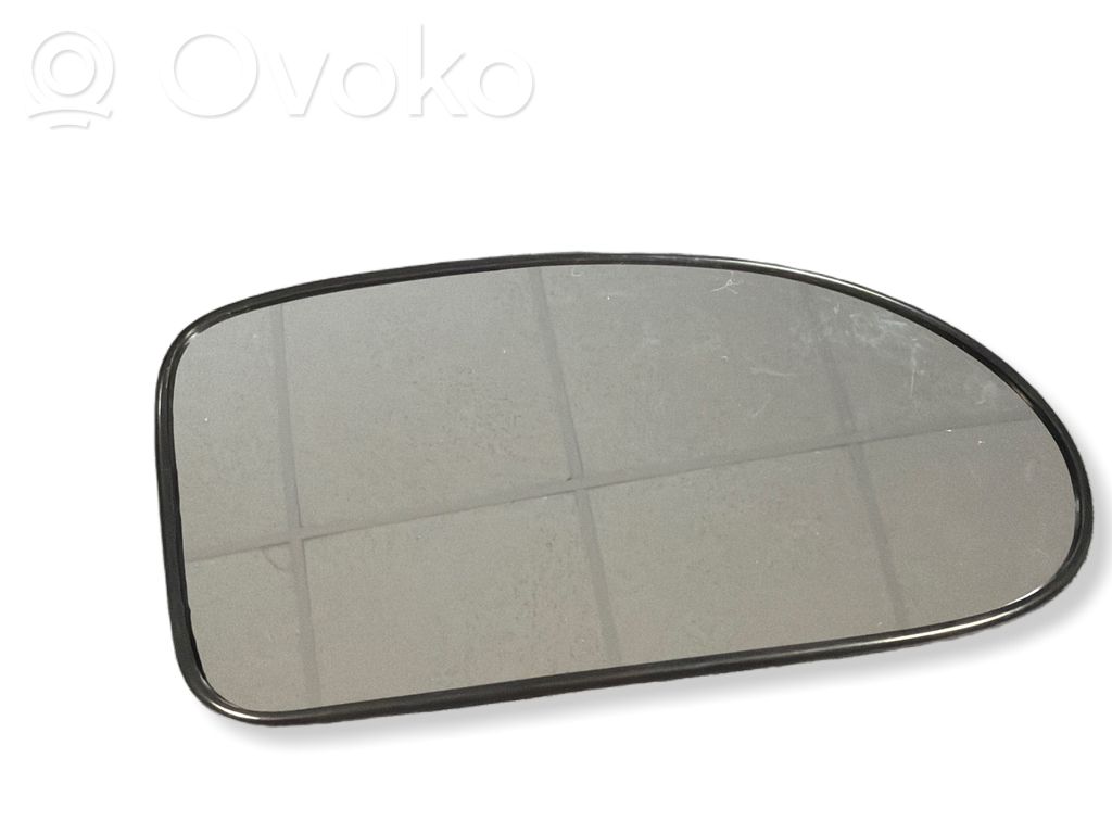 Ford Focus Spoguļa stikls 