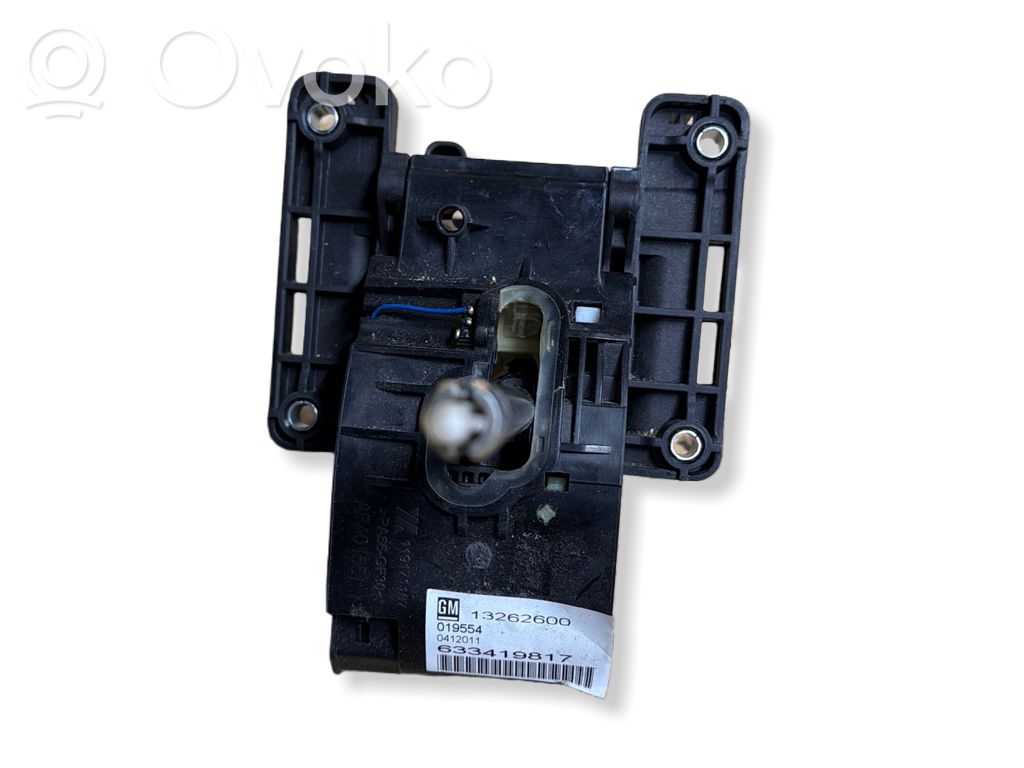 Selector caja de cambios   13262600,0412011,019554