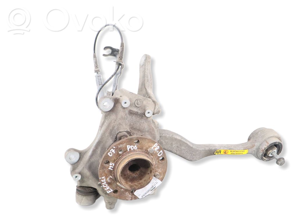 BMW 5 E60 E61 Front wheel hub spindle knuckle 
