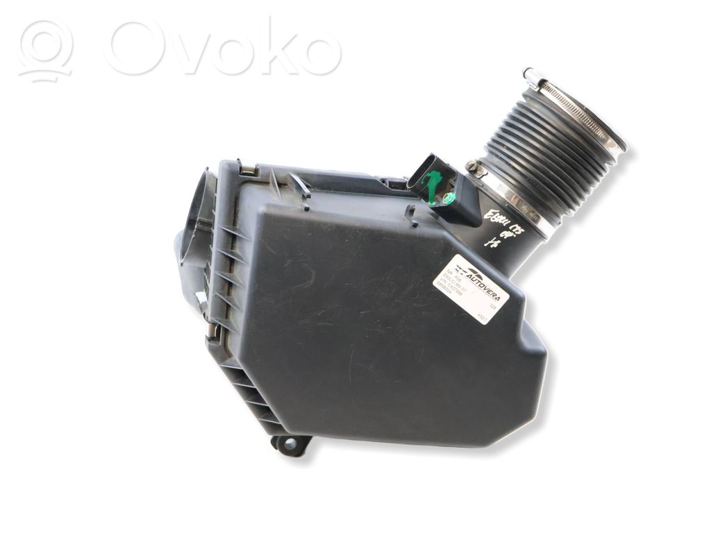 BMW 5 E60 E61 Air filter box 