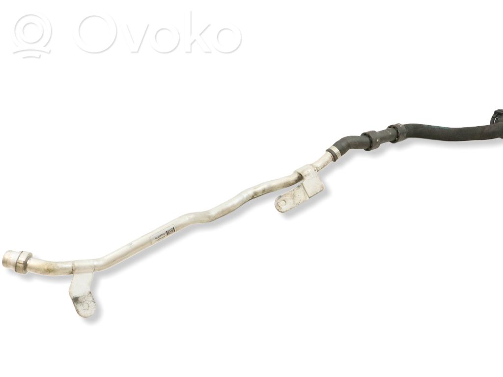 BMW M2 G87 Conductă/furtun lichid de răcire motor 