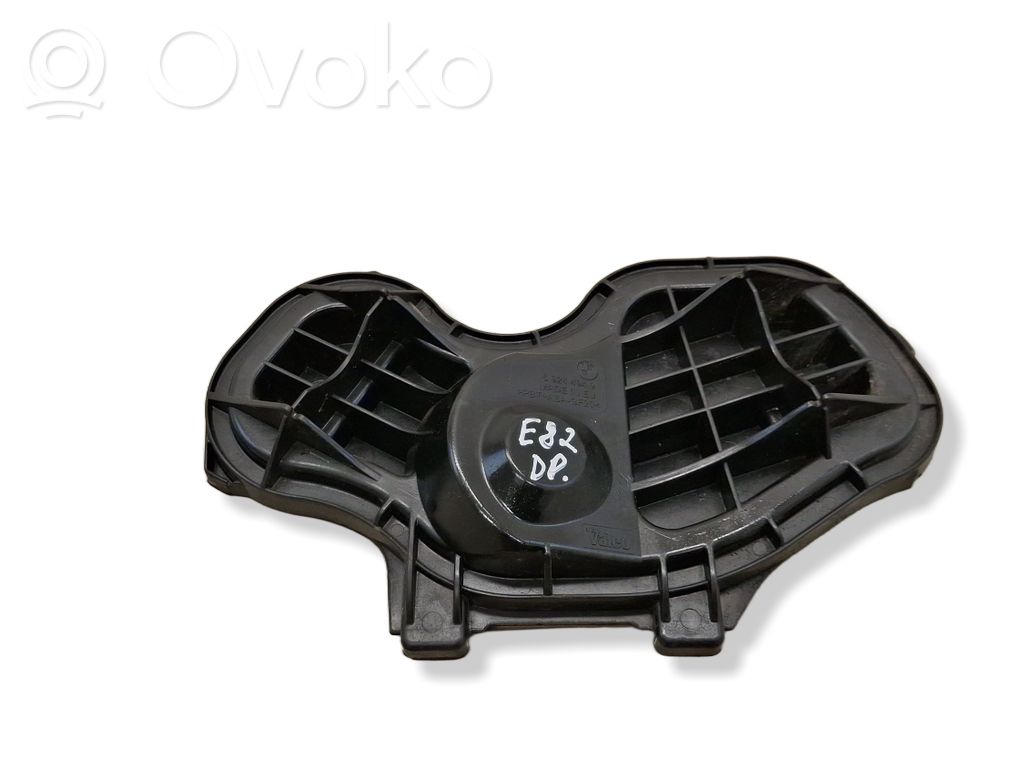 BMW 1 E82 E88 Ajovalo valaisimen pölysuoja 