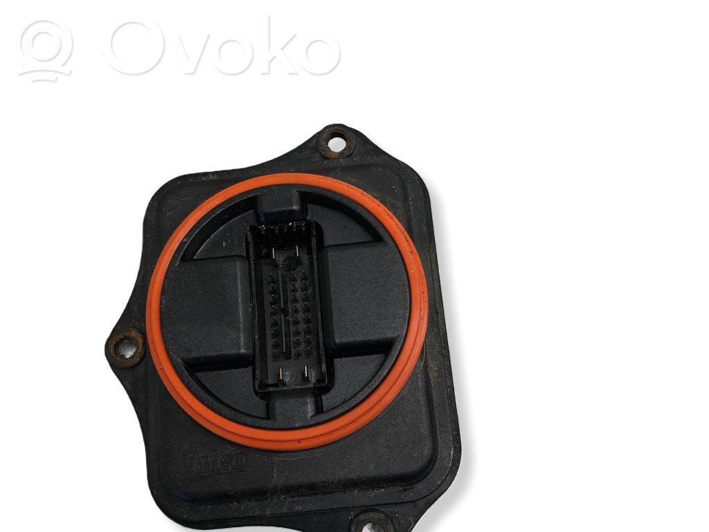 Volkswagen PASSAT B8 Faro/fanale 