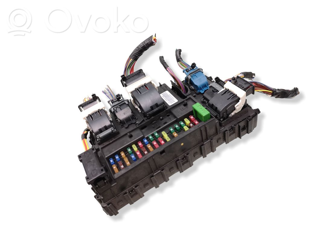 Ford Mondeo MK V Fuse module 