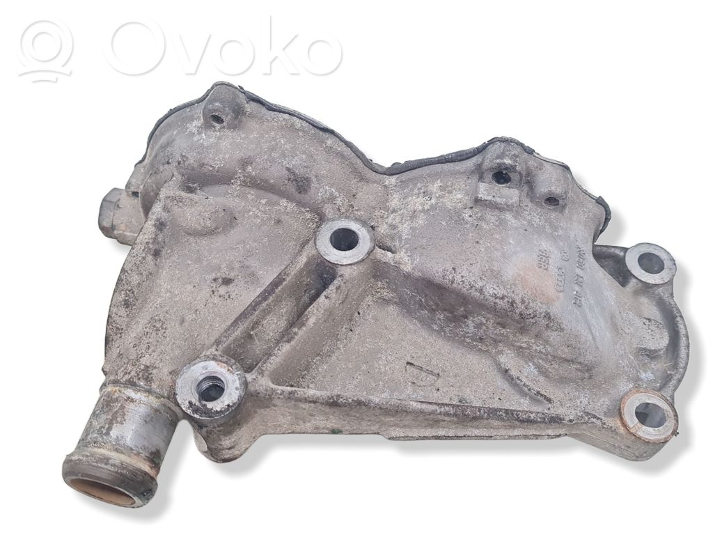 Audi A4 S4 B5 8D Vesipumppu 