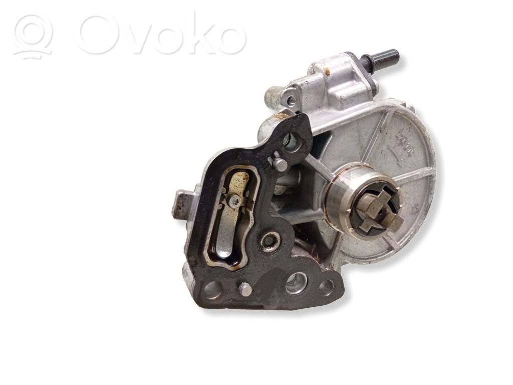 Opel Astra K Vacuum pump 