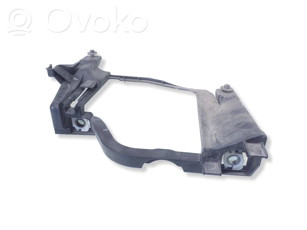 BMW 5 E60 E61 Headlight/headlamp mounting bracket 