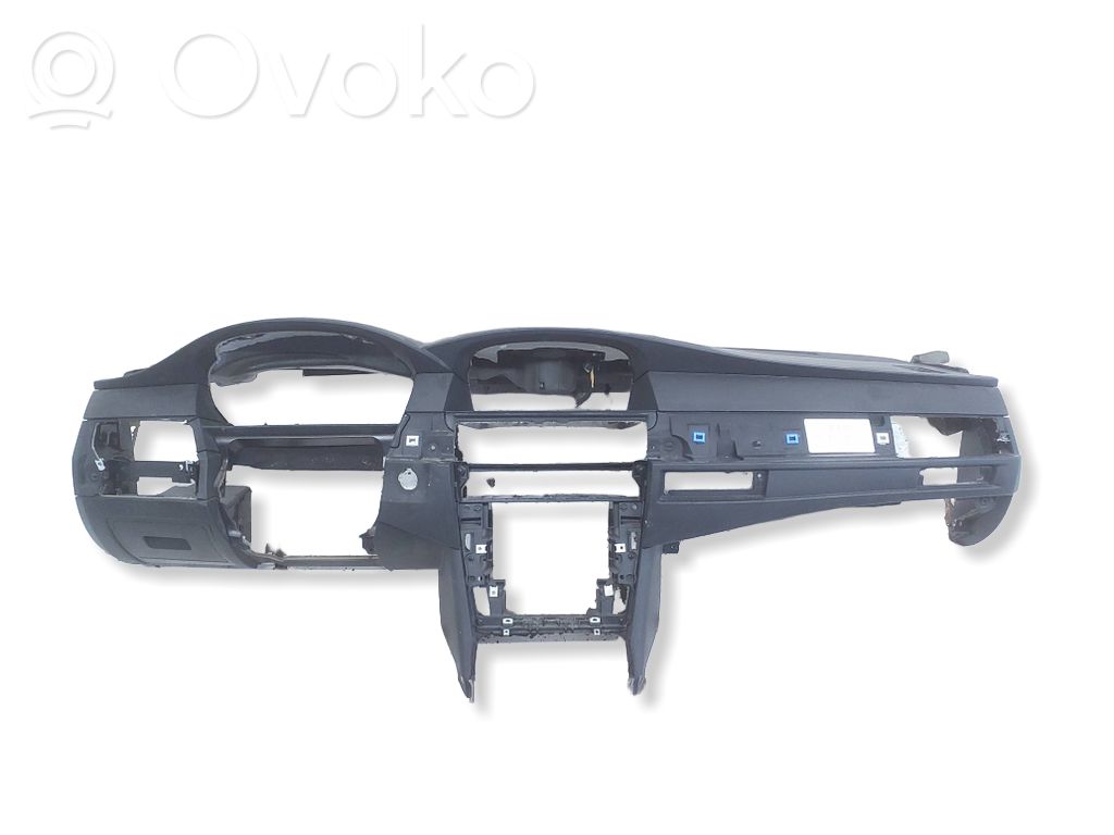 BMW 5 E60 E61 Panelė 