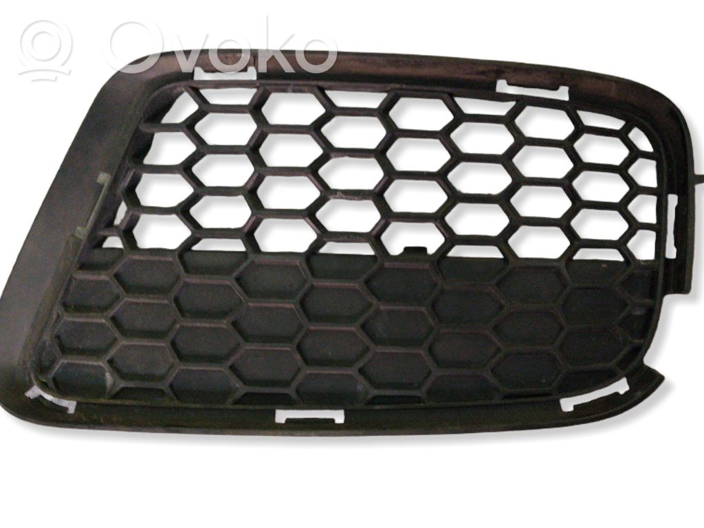 BMW X1 E84 Front bumper lower grill 