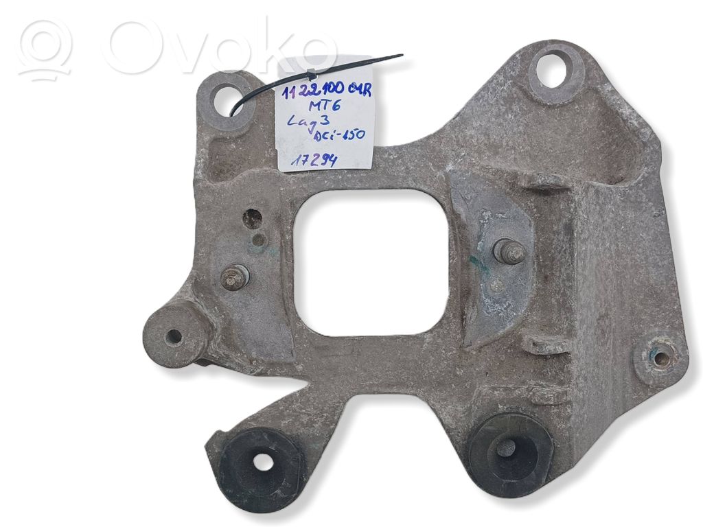 Renault Laguna III Gearbox mounting bracket 