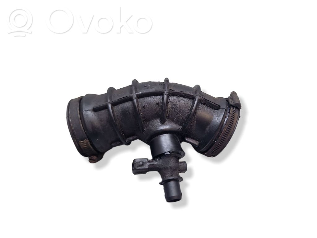 Volvo S80 Ansaugrohr Ansaugschlauch Turbolader 