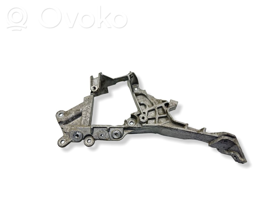 Land Rover Evoque I Engine mounting bracket 